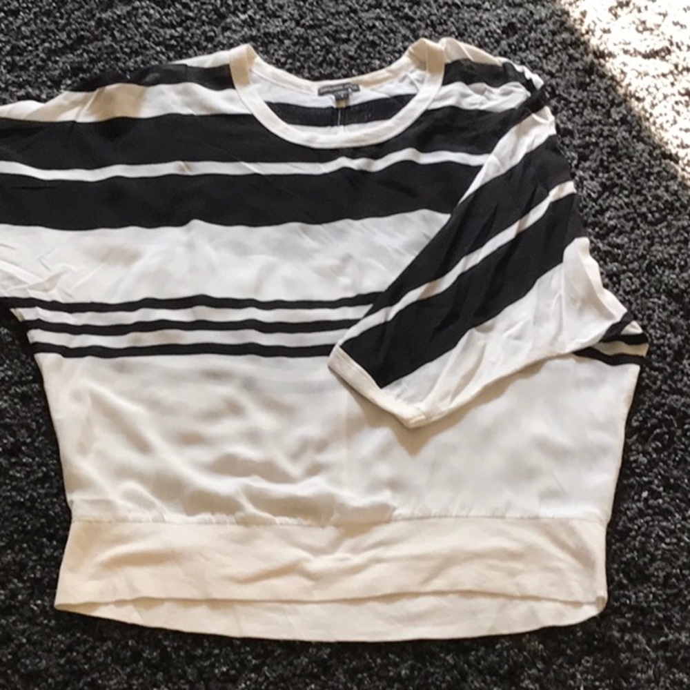 James Perse black & white blouse